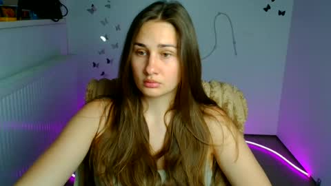 Lora online show from 22, 6, 2026