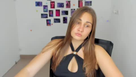Lora online show from 20, 7, 2026
