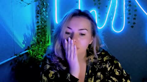 Lora online show from 29, 9, 2025