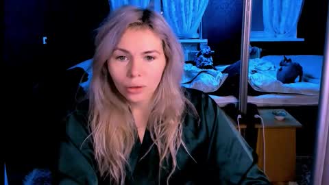 Lora online show from 7, 11, 2025