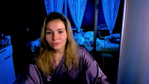 Lora online show from 4, 12, 2025