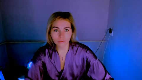 Lora online show from 31, 3, 2026