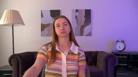 Snapshot of loravey chatting on 24, 6, 2026 LoraVey online show from 24, 6, 2026