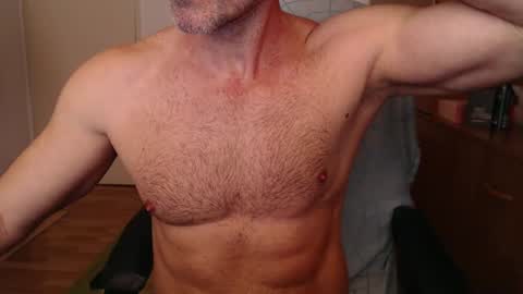 Snapshot of lordofyourdesires chatting on 9, 1, 2025  A online show from 9, 1, 2025