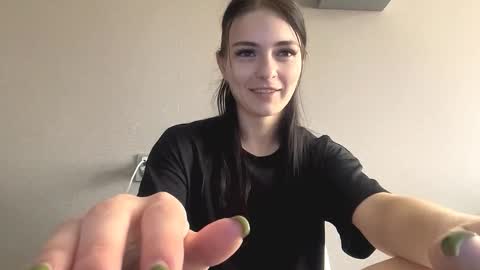 Snapshot of loreeluben chatting on 19, 9, 2025 Olivia online show from 19, 9, 2025
