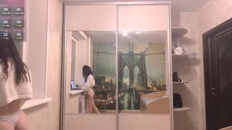 Olivia online show from 8, 11, 2025