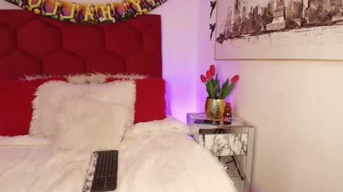 LORELI online show from 30, 10, 2025