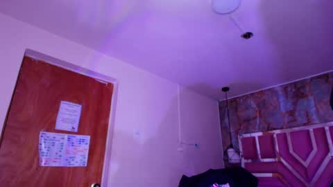 lorem_adams online show from 17, 9, 2025