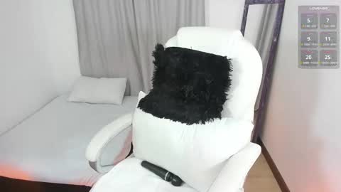 Lorena  online show from 1, 2, 2025