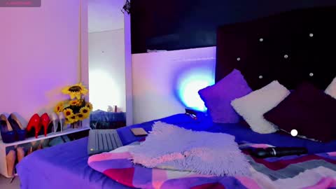 Snapshot of lorena_capelli_ chatting on 27, 12, 2024 lesly lorena online show from 27, 12, 2024