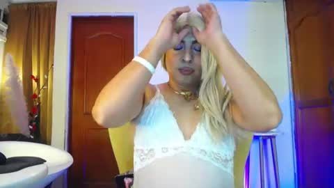 Snapshot of lorena_sexy__ chatting on 27, 7, 2026 lorena_sexy__ online show from 27, 7, 2026