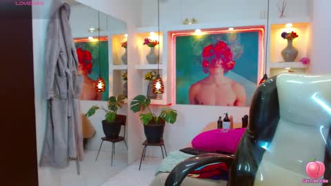 lore online show from 5, 11, 2025