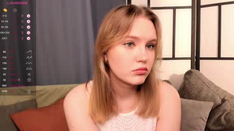 Snapshot of lorettacarnley chatting on 24, 1, 2025 Alice online show from 24, 1, 2025