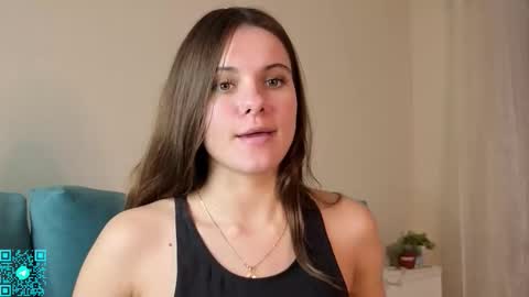 Chloe for Fan BlackHole online show from 12, 10, 2025