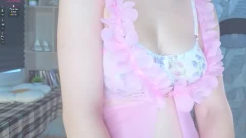 Snapshot of lorettedarsi chatting on 6, 7, 2026 lorettedarsi online show from 6, 7, 2026