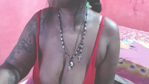 Snapshot of loretybighot chatting on 30, 5, 2026 loretybighot online show from 30, 5, 2026