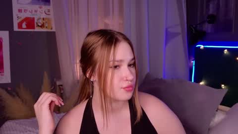 Lori online show from 6, 3, 2025