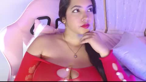 zamara solorzano berrio online show from 1, 12, 2025