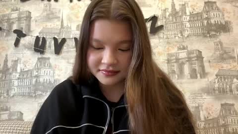 Thea online show from 5, 4, 2026