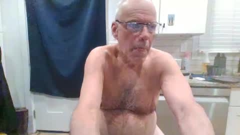 Snapshot of losertinypeni chatting on 3, 3, 2025 losertinypeni online show from 3, 3, 2025