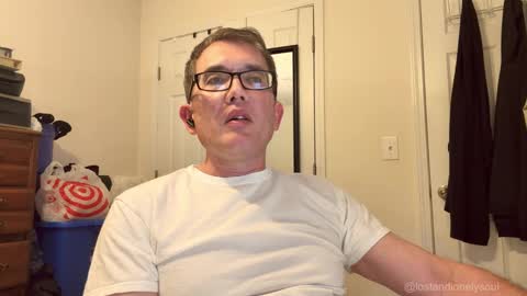 Snapshot of lostandlonelysoul chatting on 13, 10, 2025 Hazemir online show from 13, 10, 2025
