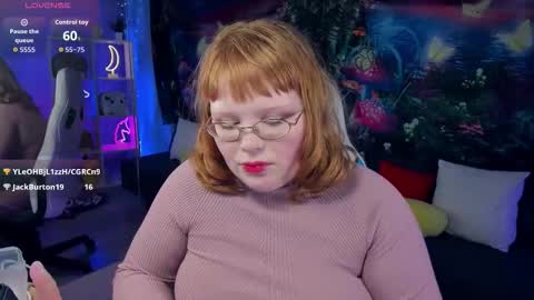 Snapshot of lottieparker chatting on 28, 11, 2025 Lottie online show from 28, 11, 2025