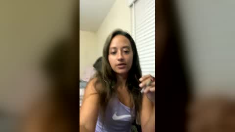 lotusflowerbomb95 online show from 21, 4, 2026