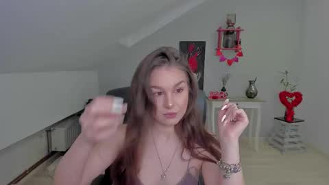 Snapshot of louannahart chatting on 12, 2, 2026 louannahart online show from 12, 2, 2026