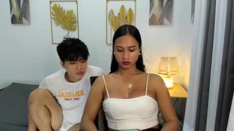 Snapshot of louie_cute_asian chatting on 24, 2, 2025 Kylie online show from 24, 2, 2025