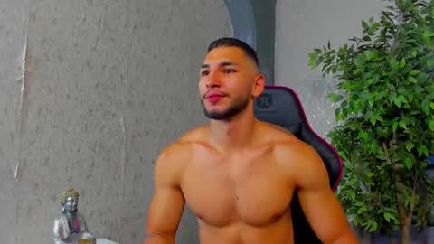 Louis online show from 28, 9, 2025