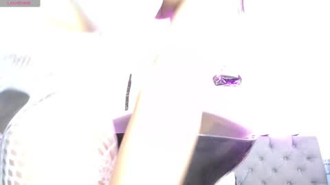 Snapshot of louise_nails chatting on 5, 12, 2024 LouIse online show from 5, 12, 2024