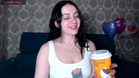 Snapshot of louise_phlox chatting on 4, 2, 2025 Louise online show from 4, 2, 2025