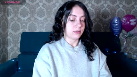 Snapshot of louise_phlox chatting on 5, 2, 2025 Louise online show from 5, 2, 2025