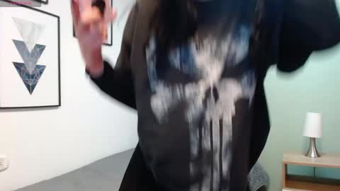 Lou online show from 15, 4, 2026