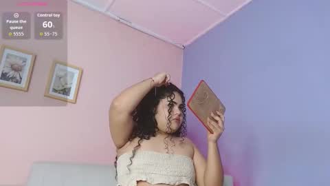 lourdes_moon22 online show from 9, 10, 2025