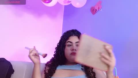 lourdes_moon22 online show from 4, 12, 2025