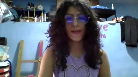 Snapshot of love_electra chatting on 15, 9, 2025 love_electra online show from 15, 9, 2025
