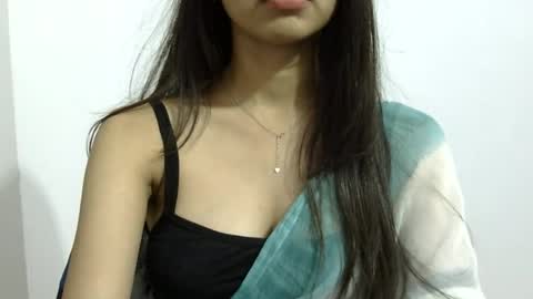 Snapshot of love_riva chatting on 18, 6, 2026 Riva online show from 18, 6, 2026