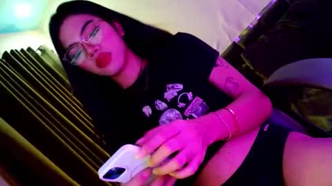 Seren online show from 4, 2, 2026