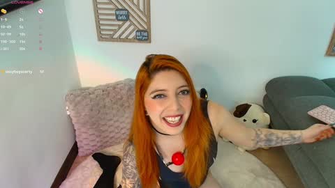 Sharol Leon online show from 21, 12, 2024