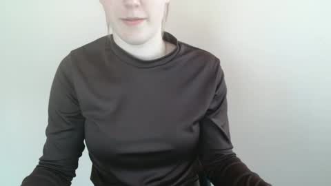 Vivian online show from 16, 3, 2026