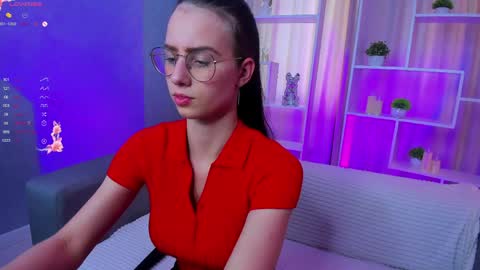 Elisabette online show from 7, 4, 2026