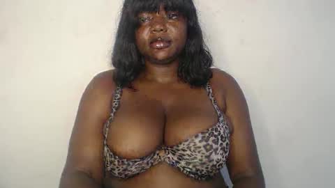 mila online show from 5, 10, 2025