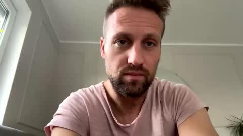 lovefuesse online show from 5, 11, 2025