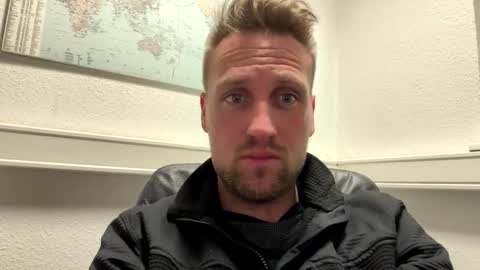 lovefuesse online show from 4, 2, 2026