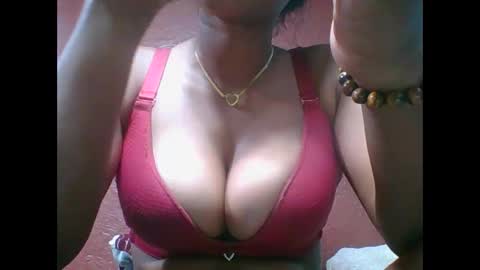 loveinlife750427 online show from 18, 11, 2025