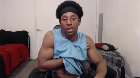 Snapshot of loveleexd21 chatting on 4, 3, 2025 loveleexd21 online show from 4, 3, 2025