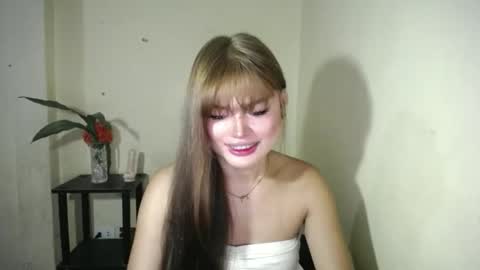 lovelily_xoxo online show from 6, 2, 2026