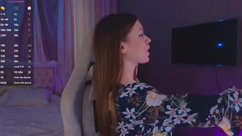 Snapshot of lovellalipss chatting on 13, 1, 2025 Laura online show from 13, 1, 2025