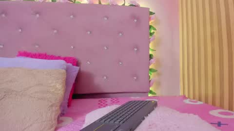Snapshot of lovely__kiss__ chatting on 8, 6, 2026 Kissy online show from 8, 6, 2026